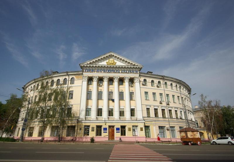 Real Home Apartmens - Podil Promenade Κίεβο Δωμάτιο φωτογραφία